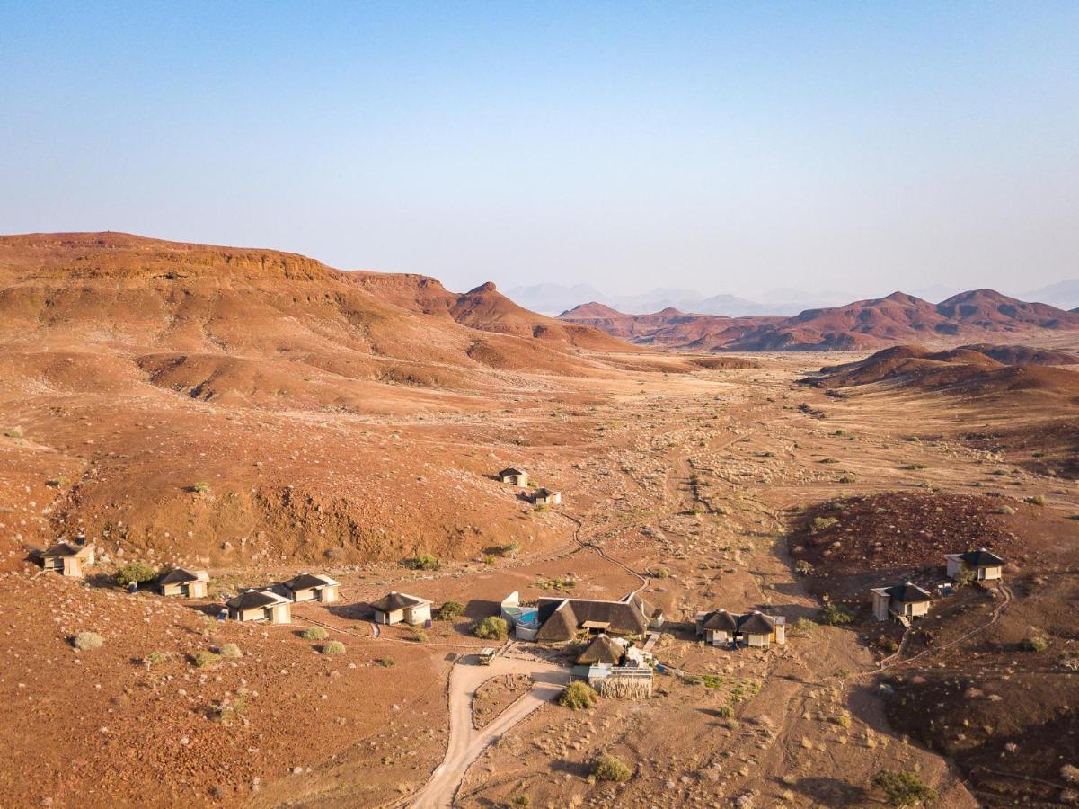 Wilderness Safaris Damaraland Camp Villa Twyfelfontein Buitenkant foto