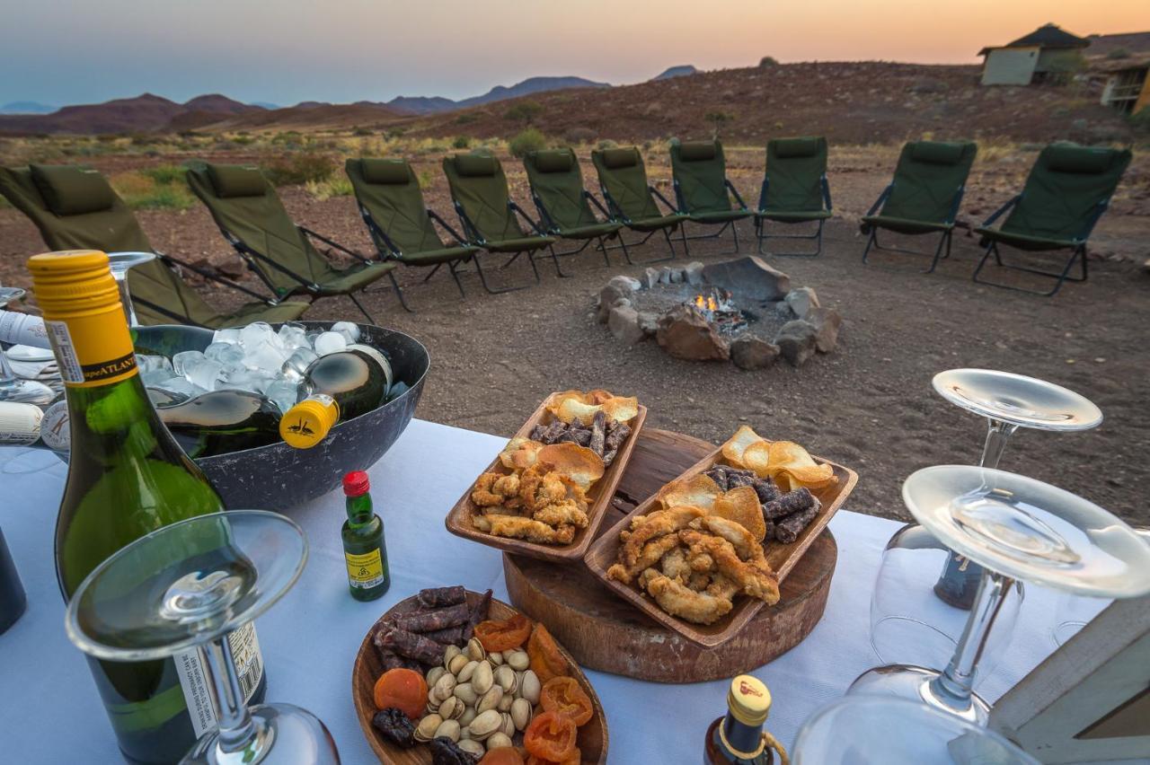 Wilderness Safaris Damaraland Camp Villa Twyfelfontein Buitenkant foto